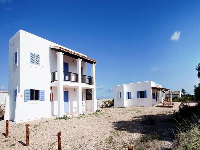 Formentera Mar Apartamentos Aviacio La Savina  Dış mekan fotoğraf